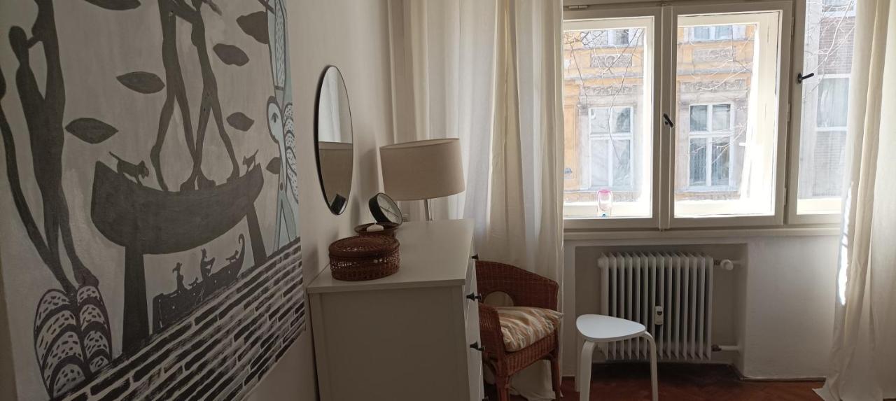 Nice Flat Under The Castle Bratislava Exteriör bild