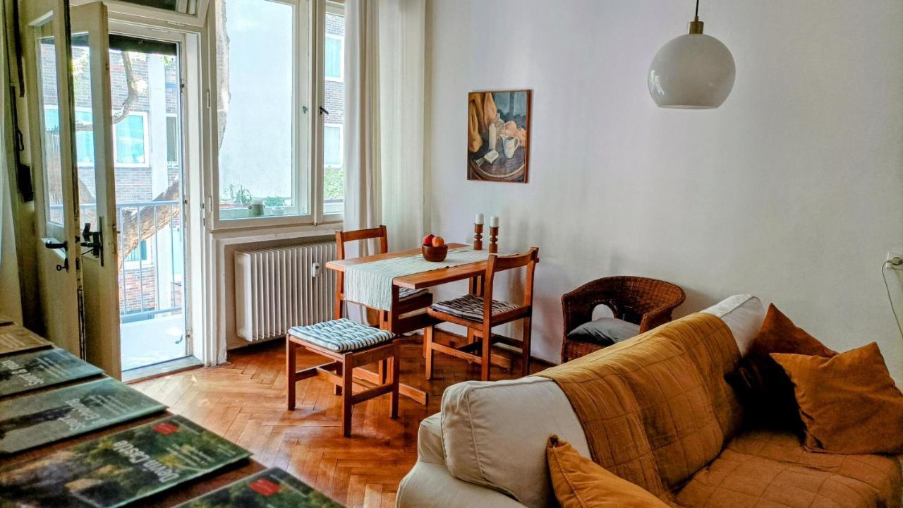 Nice Flat Under The Castle Bratislava Exteriör bild